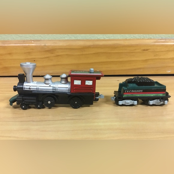 Vintage T&S Collectible Trains 4 Piece Set - Picture 5 of 12